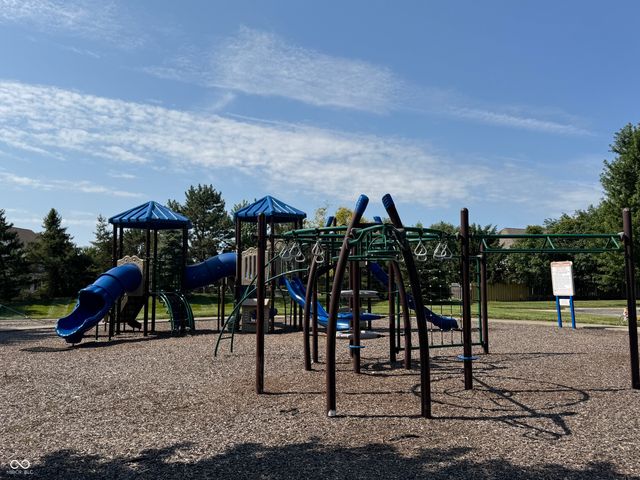 612 Rockport Place, Westfield, IN 46074