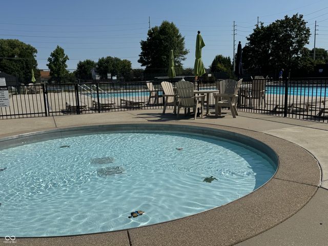 612 Rockport Place, Westfield, IN 46074