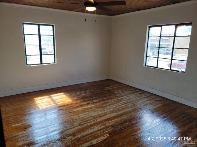 4117 Barrancas Ave Upstairs, Pensacola, FL 32507