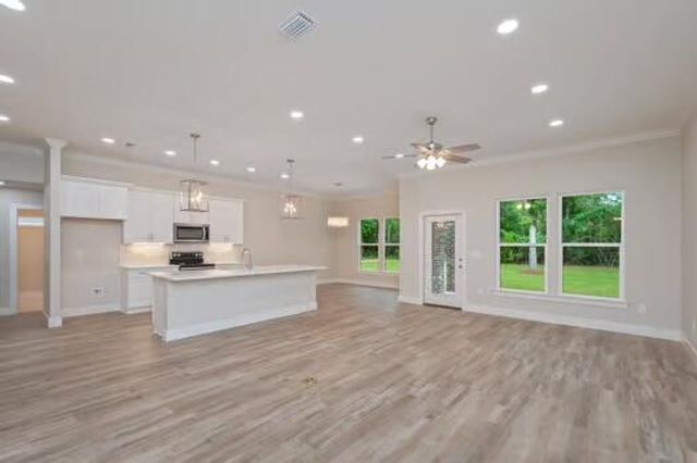 6014 Paige Lane, Crestview, FL 32536