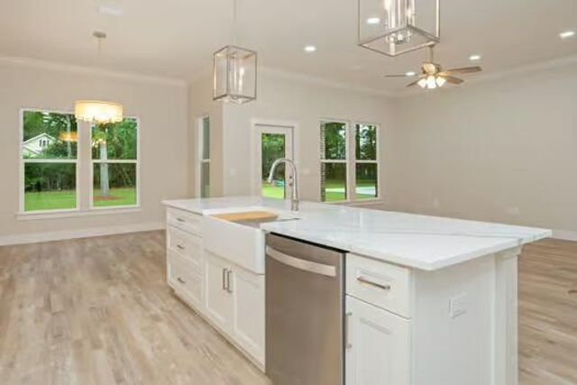 6014 Paige Lane, Crestview, FL 32536