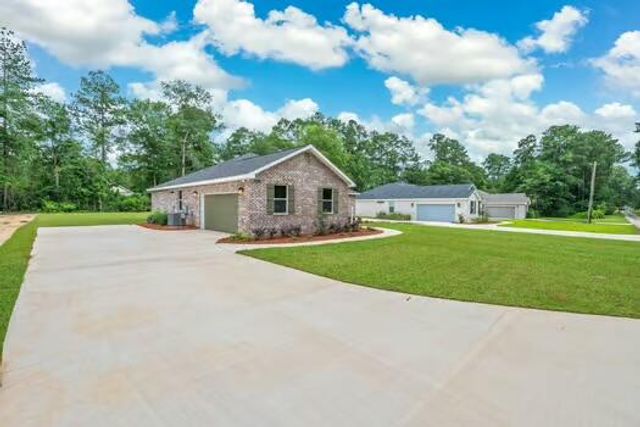 6014 Paige Lane, Crestview, FL 32536