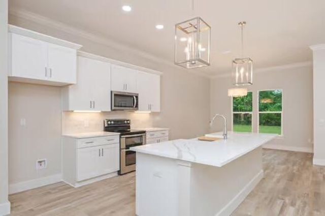 6014 Paige Lane, Crestview, FL 32536