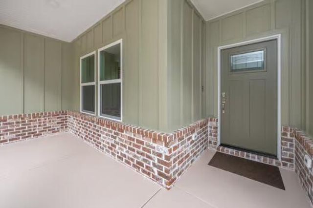 6014 Paige Lane, Crestview, FL 32536