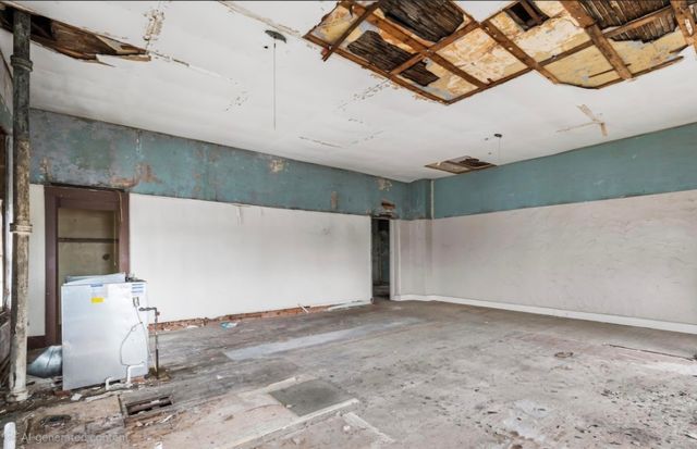 85 N Main Street, Walton, KY 41094