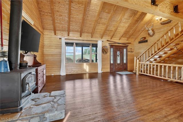 9684 Shepler Church Avenue, Bolivar, OH 44612