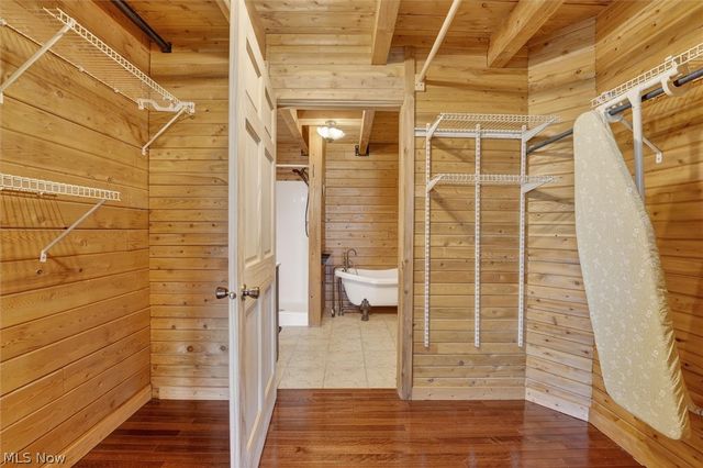 9684 Shepler Church Avenue, Bolivar, OH 44612