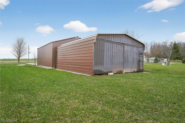 9684 Shepler Church Avenue, Bolivar, OH 44612