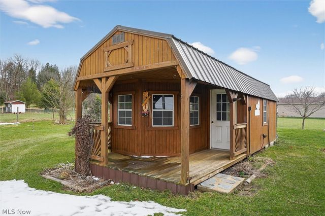 9684 Shepler Church Avenue, Bolivar, OH 44612