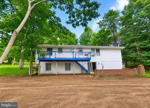 225 CEDAR HILL DR, Harpers Ferry, WV 25425