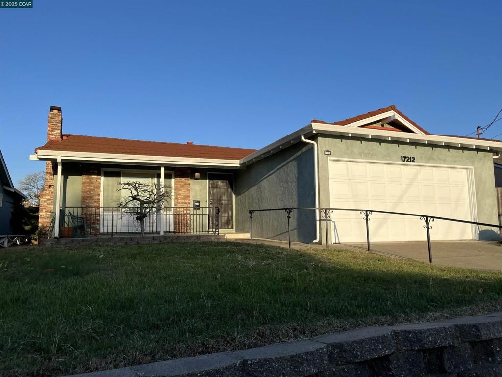 17212 Via Flores, San Lorenzo, CA 94580