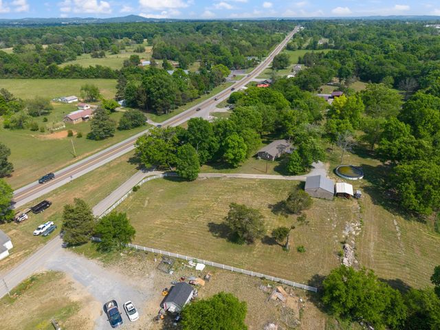1657 Hwy 41A N, Shelbyville, TN 37160