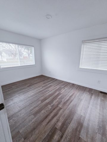 4427 N Washington St, Spokane, WA 99205