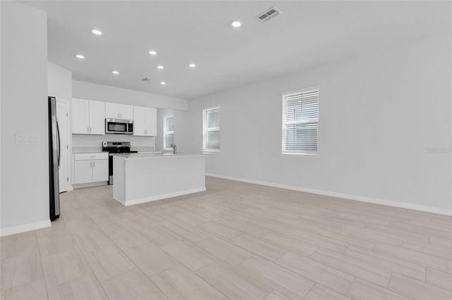 10881 MOLASSES WAY, New Port Richey, FL 34655