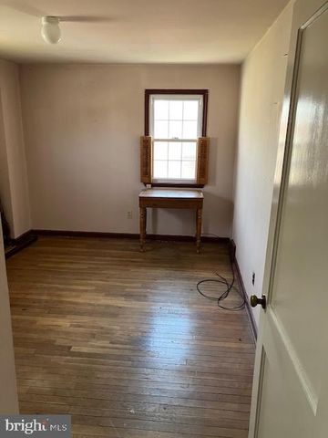 240 PINEHURST RD, Wilmington, DE 19803