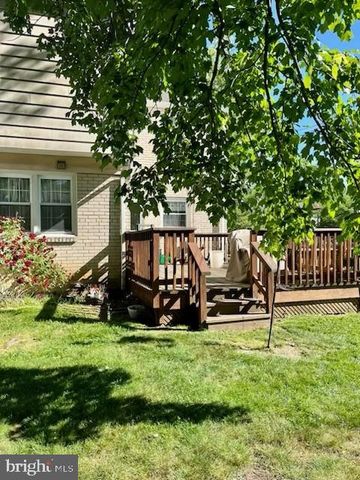 240 PINEHURST RD, Wilmington, DE 19803