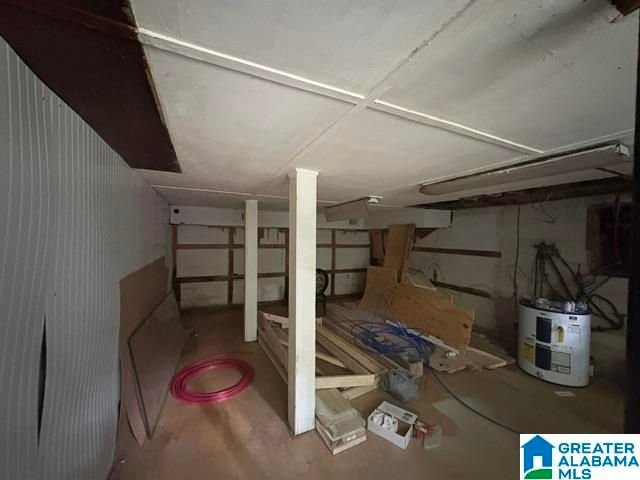1545 SE 3RD STREET, Graysville, AL 35073
