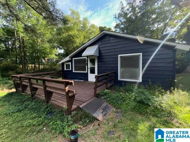 1545 SE 3RD STREET, Graysville, AL 35073