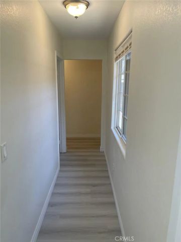 2106 W 9th Street, Santa Ana, CA 92703