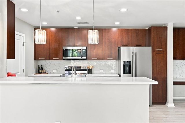 3300 Windy Ridge Parkway SE 621, Atlanta, GA 30339
