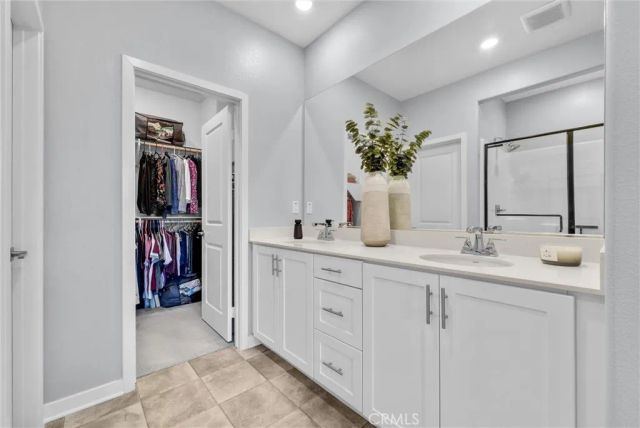 3948 Lavine Way 101, Corona, CA 92883