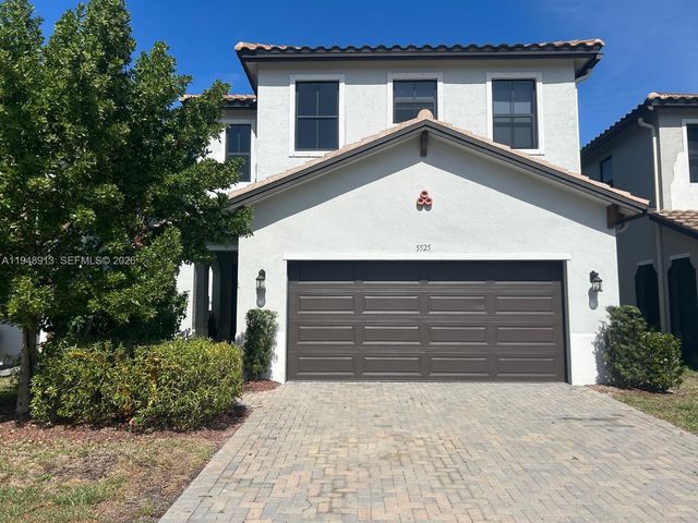 5525 AGOSTINO WAY, Ave Maria, FL 34142