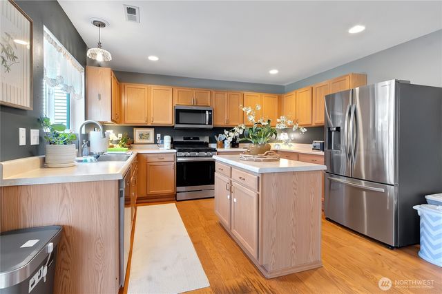 20304 51st Avenue E, Spanaway, WA 98387