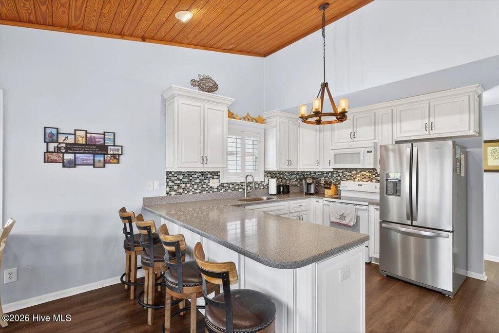 Image 21 of property listing at 1701 Canal Drive, Sunset Beach, NC 28468