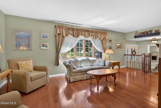 4 Smith Lane, Voorheesville, NY 12186