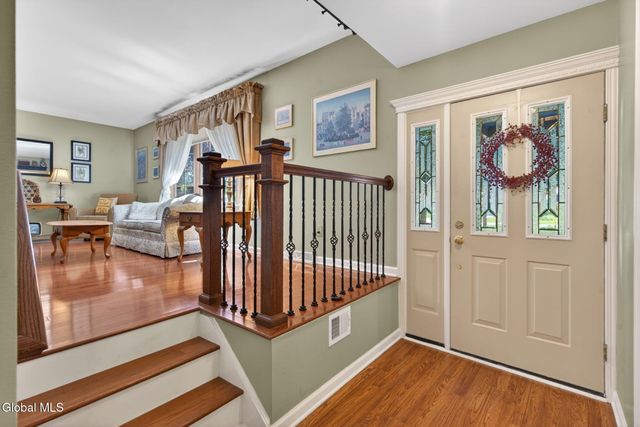4 Smith Lane, Voorheesville, NY 12186