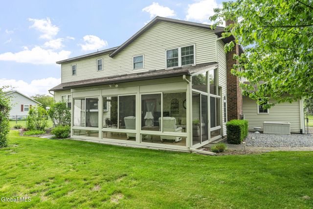 4 Smith Lane, Voorheesville, NY 12186