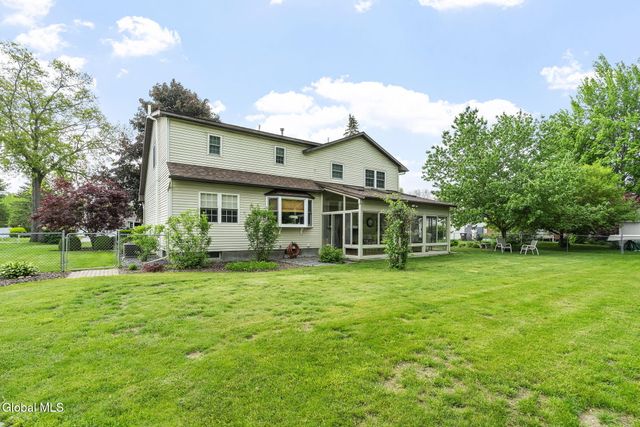 4 Smith Lane, Voorheesville, NY 12186