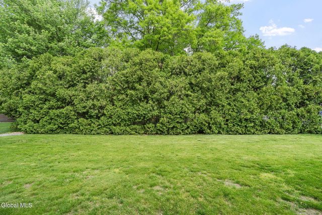 4 Smith Lane, Voorheesville, NY 12186