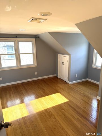 1584 Madison Avenue, Bridgeport, CT 06606