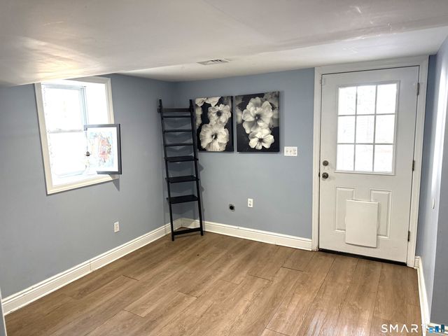 1584 Madison Avenue, Bridgeport, CT 06606