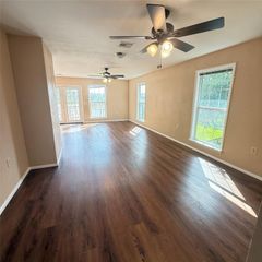6326 County Road 659 Upper Unit, Brazoria, TX 77422
