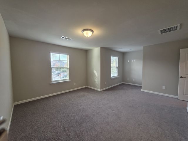 127 Bluestem Ct, Lebanon, TN 37090