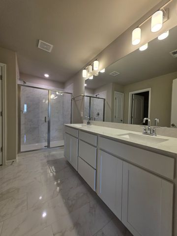 127 Bluestem Ct, Lebanon, TN 37090