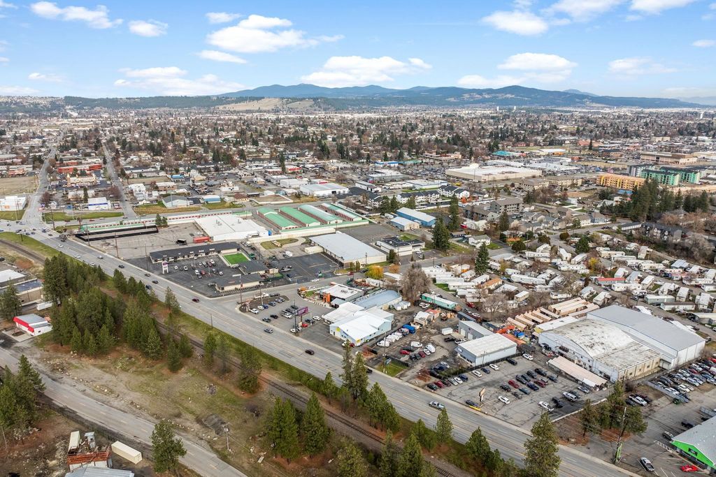 9518 E 4th Ave, Spokane, WA 99206 photo 32