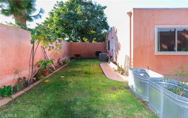 10198 El Monterey Avenue, Fountain Valley, CA 92708