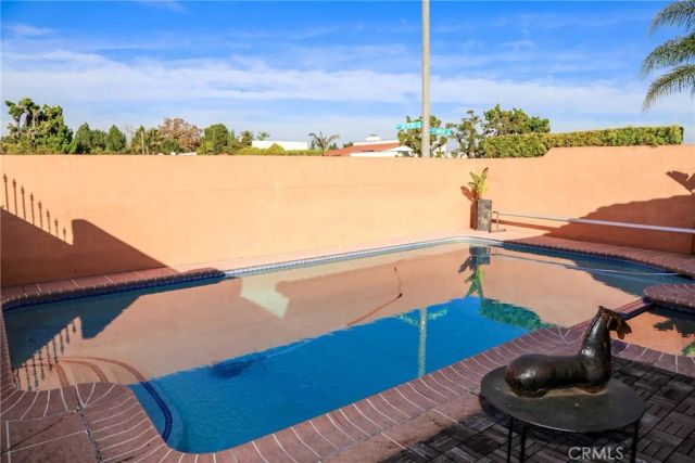10198 El Monterey Avenue, Fountain Valley, CA 92708