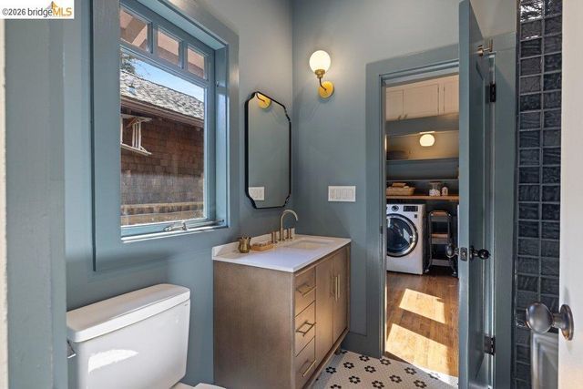 3046 3046 Deakin St, Berkeley, CA 94705