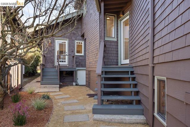 3046 3046 Deakin St, Berkeley, CA 94705