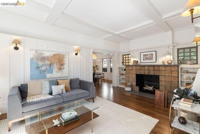 3046 3046 Deakin St, Berkeley, CA 94705