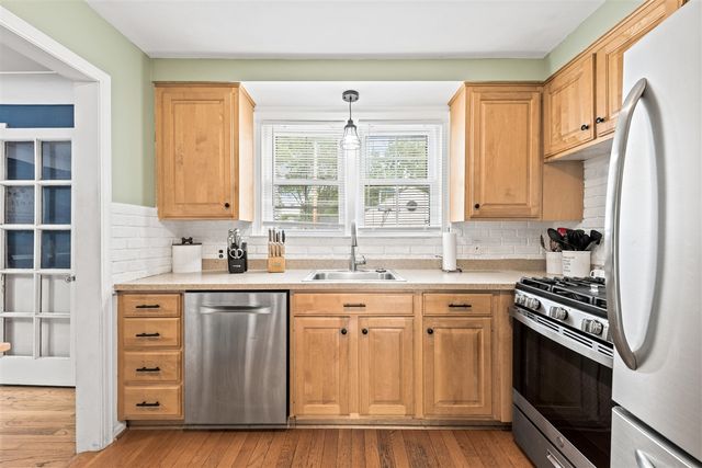 4302 Arlington Drive, Royal Oak, MI 48073