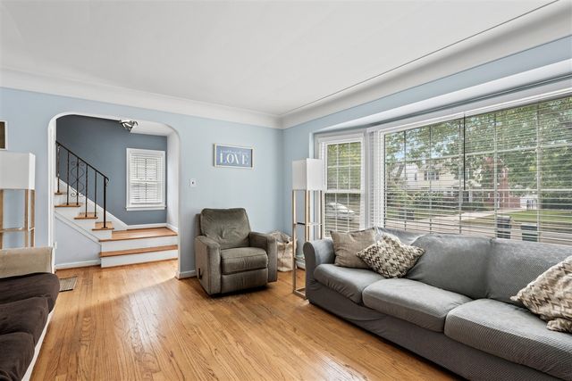 4302 Arlington Drive, Royal Oak, MI 48073