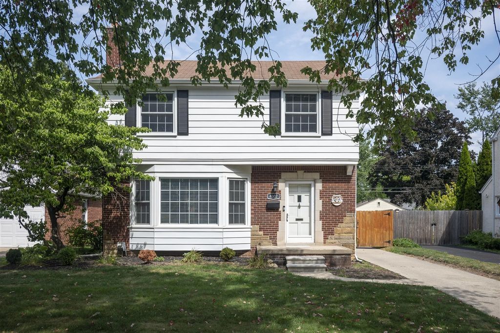 4302 Arlington Drive, Royal Oak, MI 48073