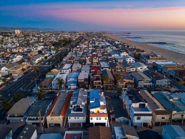 119 41St Street, Newport Beach, CA 92663