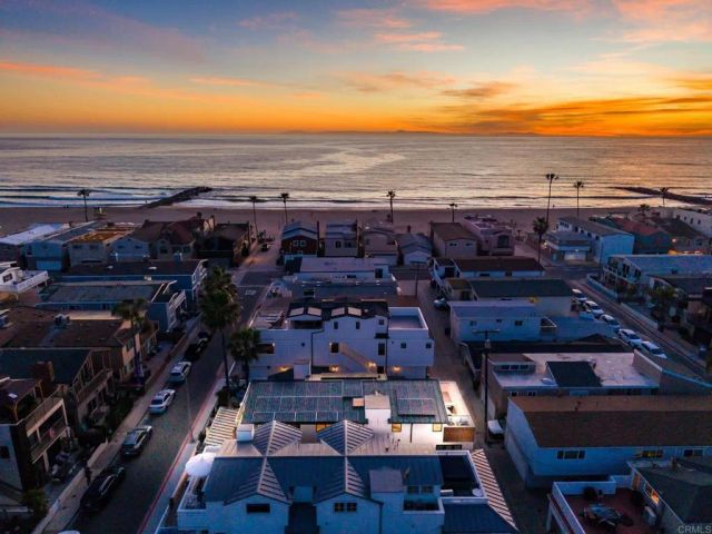 119 41St Street, Newport Beach, CA 92663