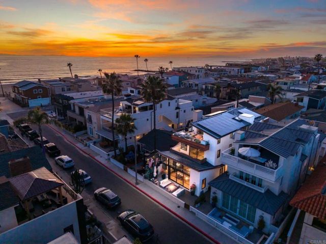 119 41St Street, Newport Beach, CA 92663